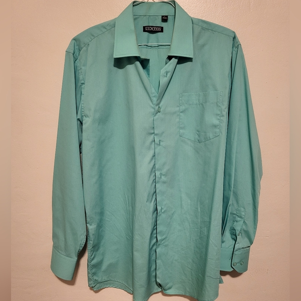 Luxton Men's Button Down Shirt (Size L)